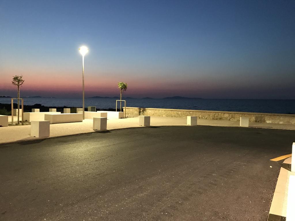 פלטמונה Buddi Hotel מראה חיצוני תמונה